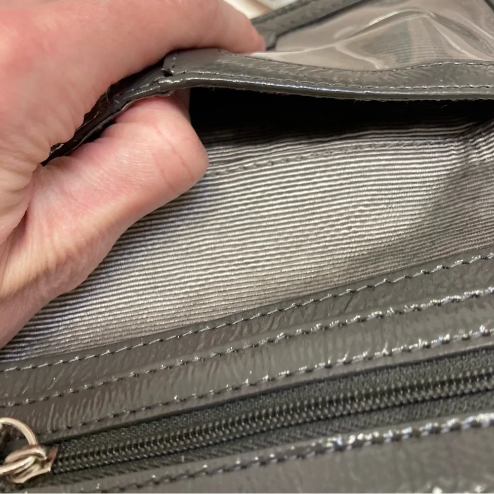 Hobo gray black patent woven leather wristlet wallet